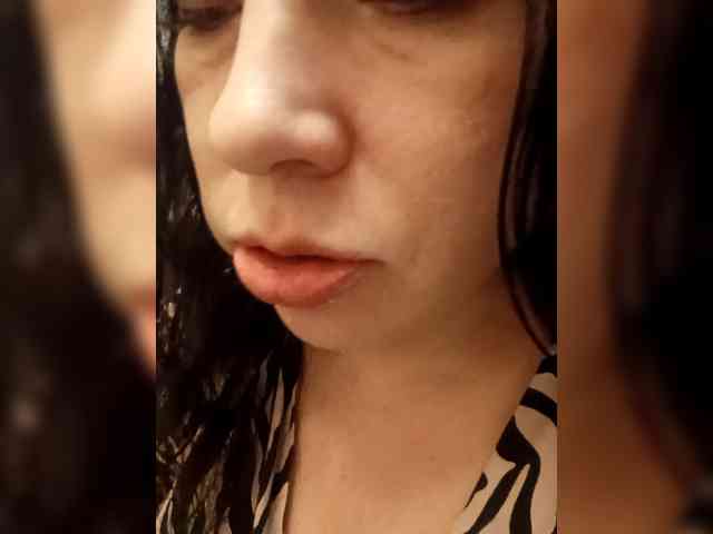 VictoriaPanther webcam