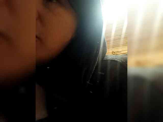 VictoriaPanther webcam