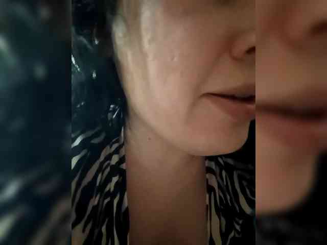 VictoriaPanther webcam