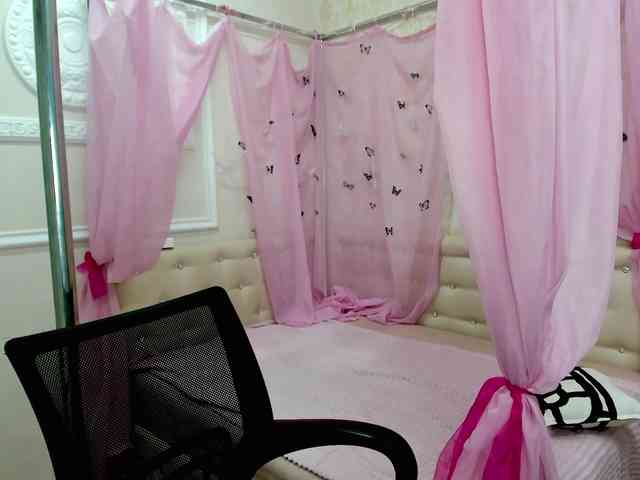 VictoriaPanther webcam