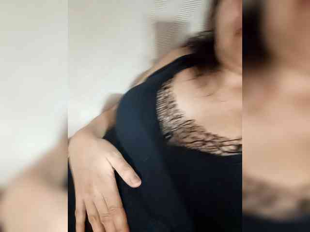 VictoriaPanther webcam