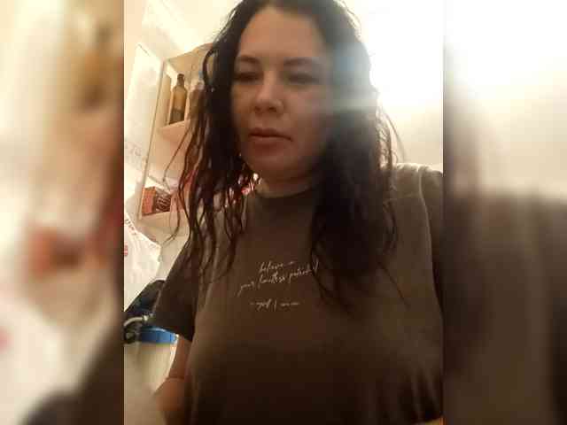 VictoriaPanther webcam