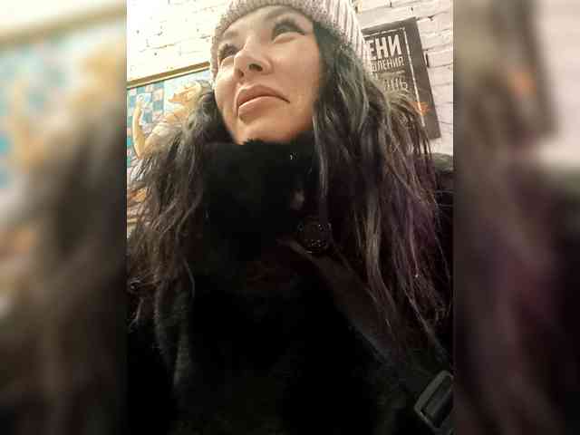 VictoriaPanther webcam