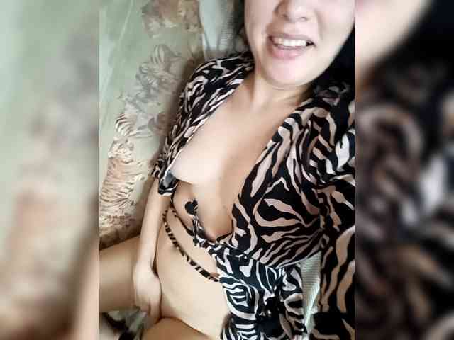 VictoriaPanther webcam