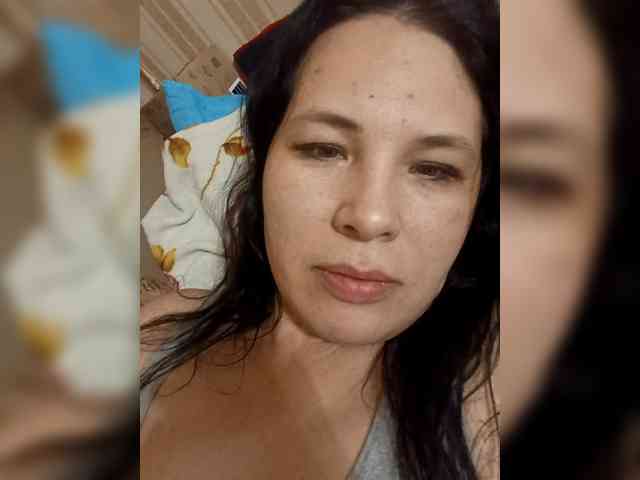 VictoriaPanther webcam