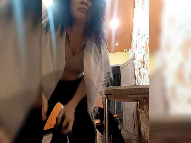 VictoriaPanther webcam