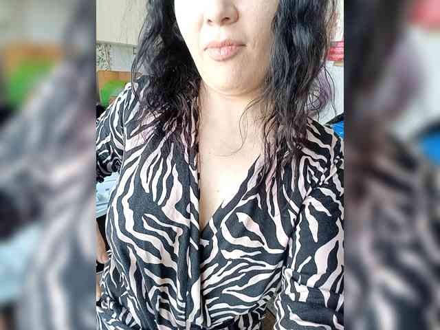 VictoriaPanther webcam