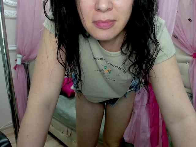 VictoriaPanther webcam