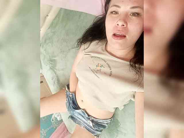 VictoriaPanther webcam