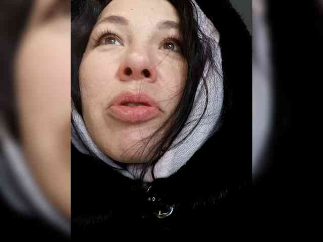 VictoriaPanther webcam