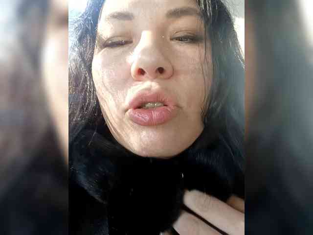 VictoriaPanther webcam