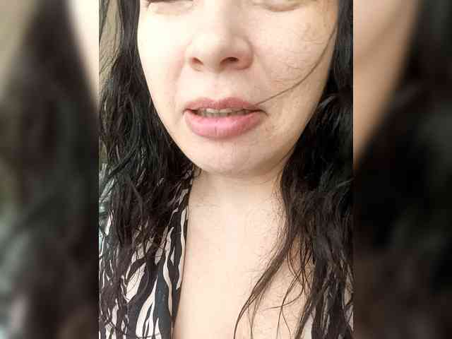 VictoriaPanther webcam