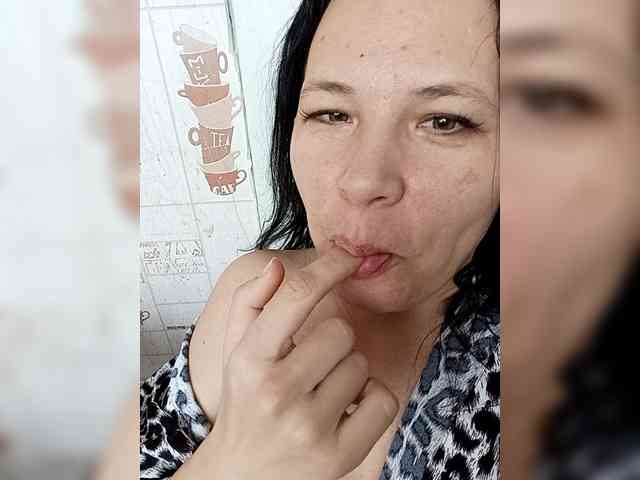 VictoriaPanther webcam