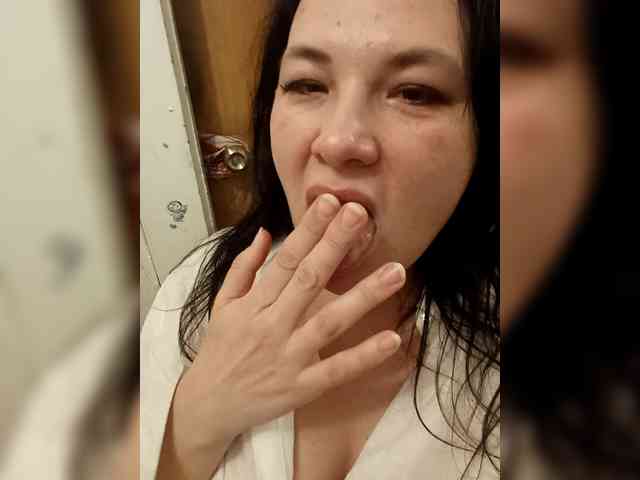 VictoriaPanther webcam