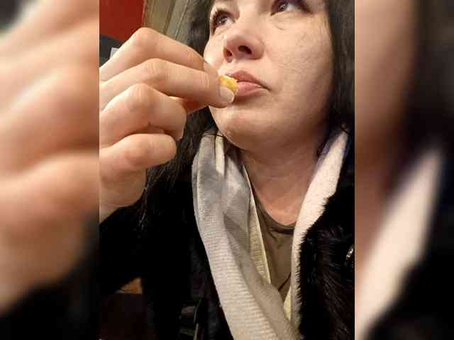 VictoriaPanther webcam