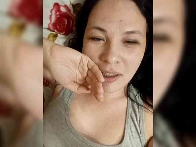 VictoriaPanther webcam