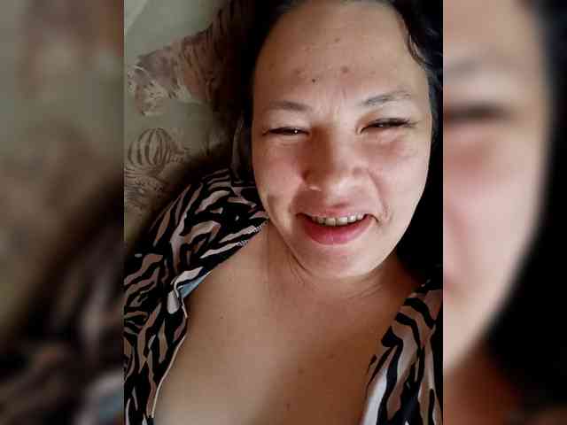 VictoriaPanther webcam