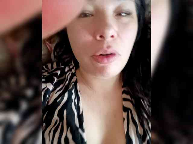 VictoriaPanther webcam