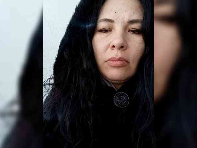 VictoriaPanther webcam