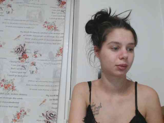 Candybrunet12 webcam