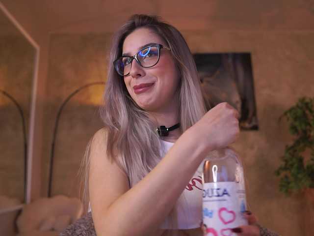 MaddieBryggs from BongaCams is Freechat