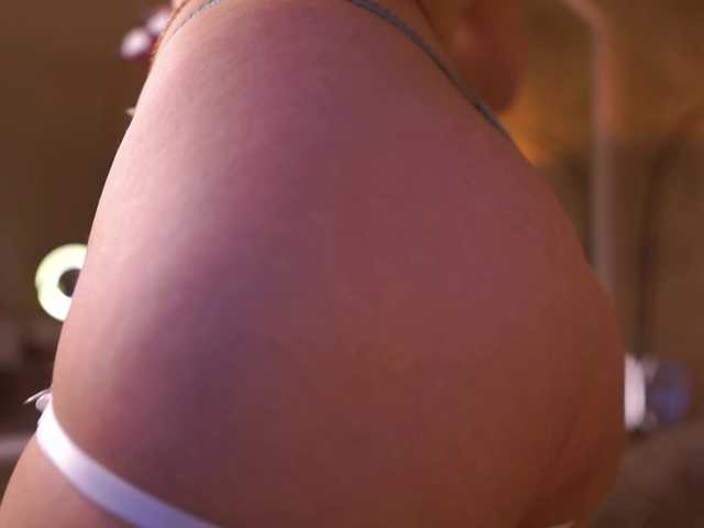  MaddieBryggs chat room