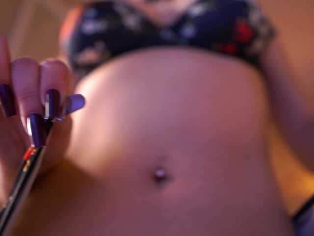 MaddieBryggs's BongaCams show and profile