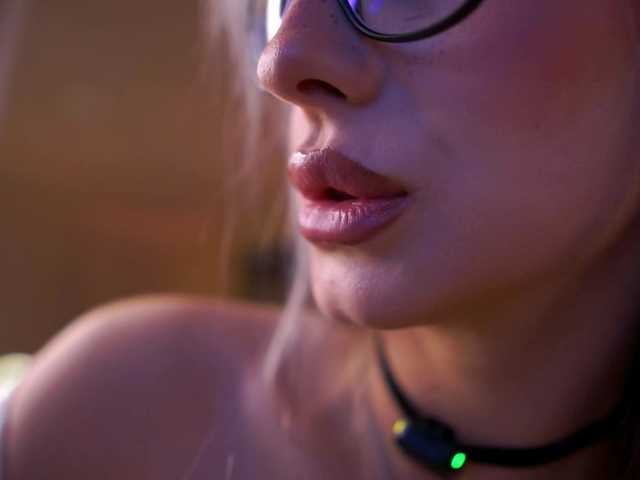 MaddieBryggs live cam