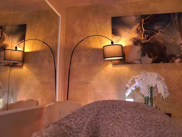 go to chat with MaddieBryggs