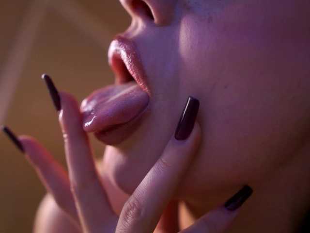 MaddieBryggs's BongaCams profile