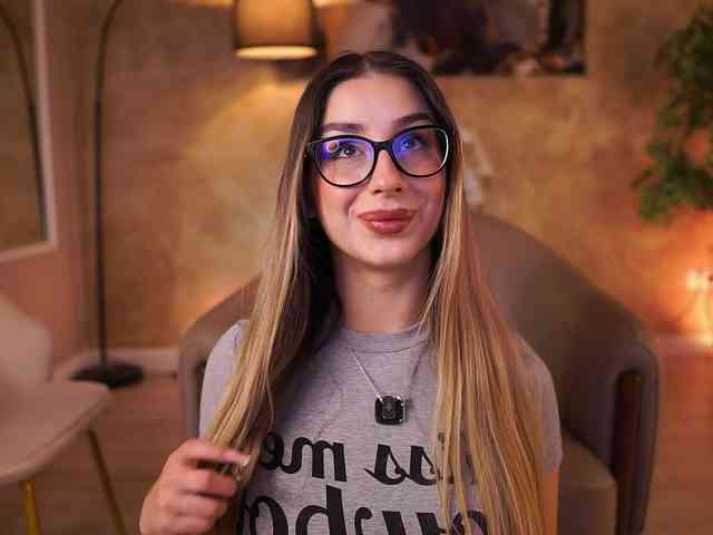 MaddieBryggs MaddieBryggs