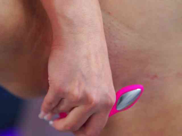 MaddieBryggs Live Webcam on BongaCams