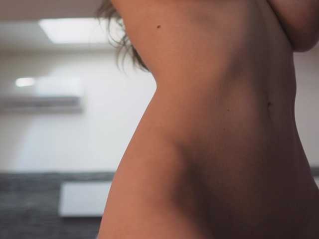 SexyCelline's BongaCams show and profile