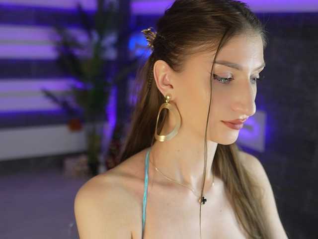 SexyCelline's BongaCams show and profile