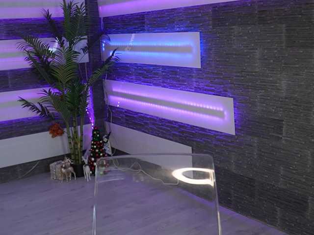 SexyCelline's BongaCams show and profile