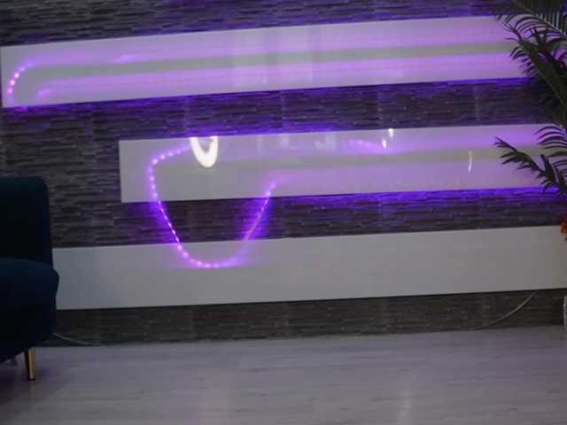 SexyCelline's BongaCams show and profile