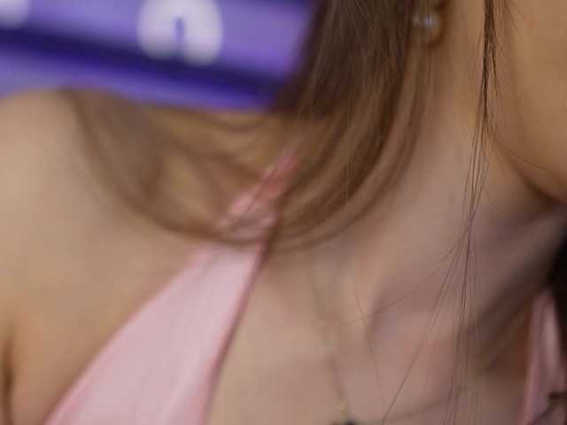 SexyCelline's BongaCams show and profile