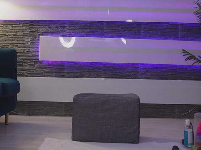 SexyCelline's BongaCams show and profile