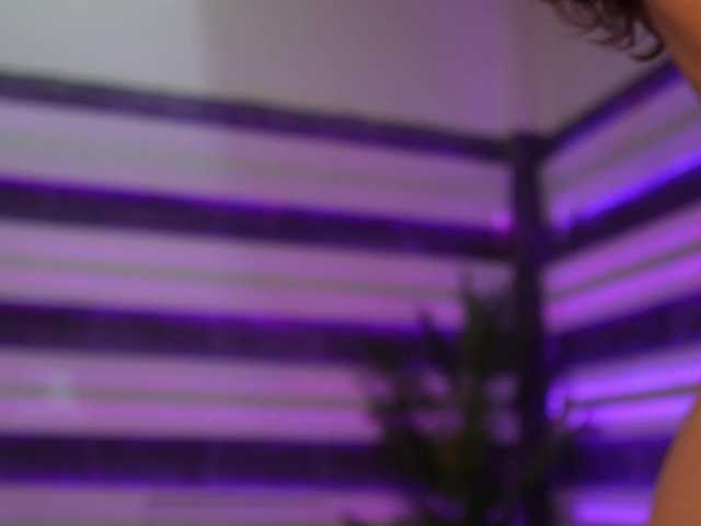 SexyCelline's BongaCams show and profile