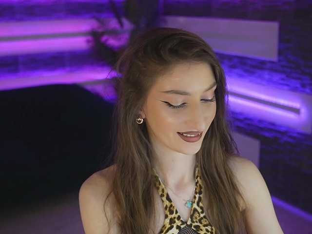 SexyCelline's BongaCams show and profile