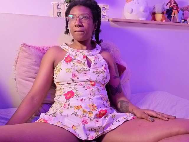 CarolineS — moment naked Latina girl @total tokens Earned @sofar Hey im Caroline a #shy girl but #naughty TIP MENU AND PVT OPEN :) Mi favorite vibes 2540111222 Tip and make me wet