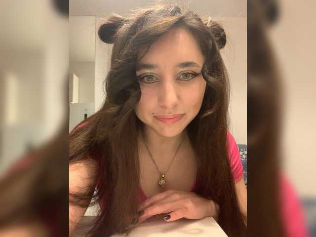 AkiraAi – webcam model profile photo