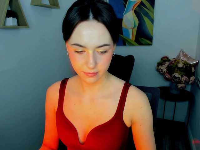 MakeYouHappy's BongaCams show and profile