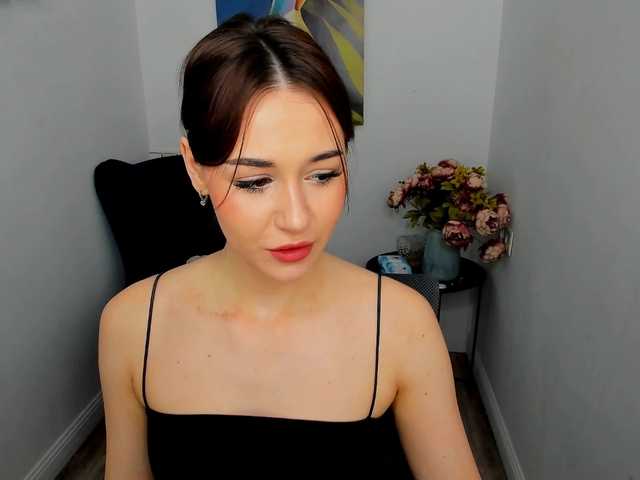 MakeYouHappy's BongaCams show and profile