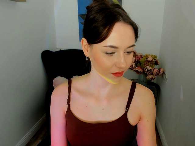 MakeYouHappy's BongaCams show and profile