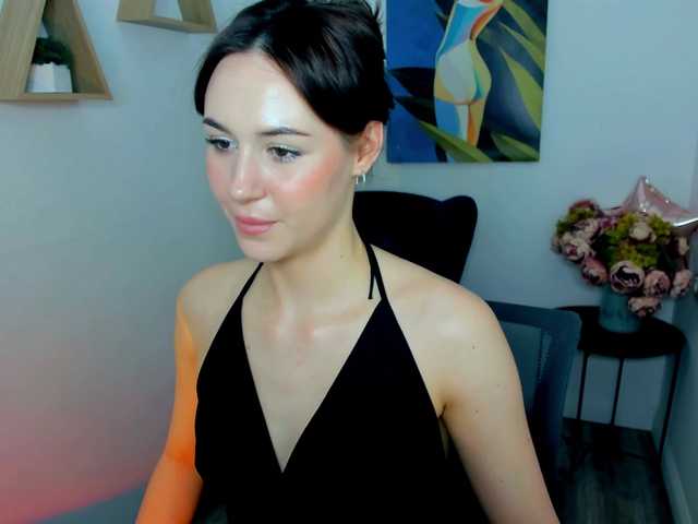 MakeYouHappy's BongaCams show and profile