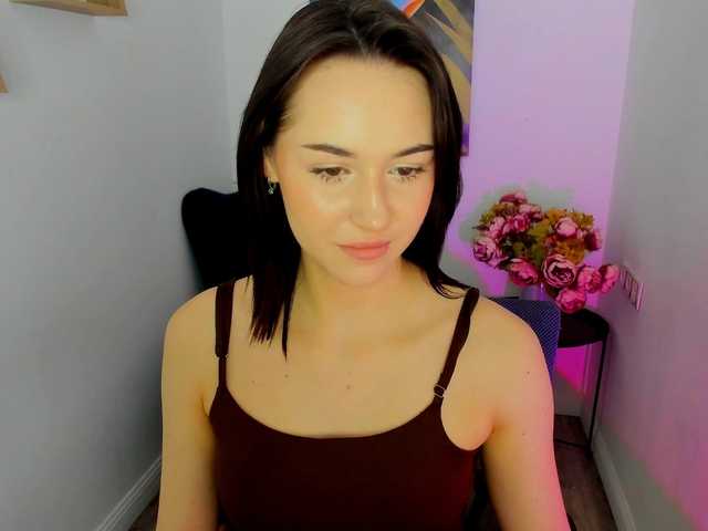 MakeYouHappy preview