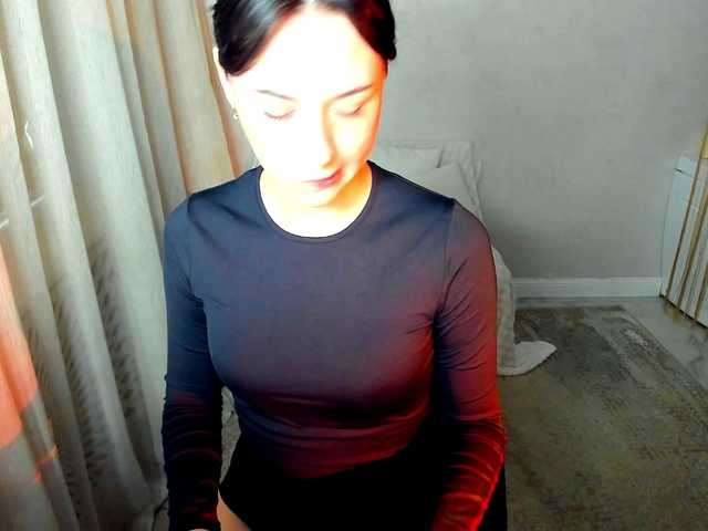 MakeYouHappy's BongaCams show and profile