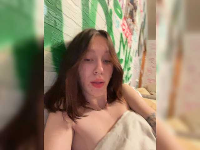 lyricssa's Thumb Image