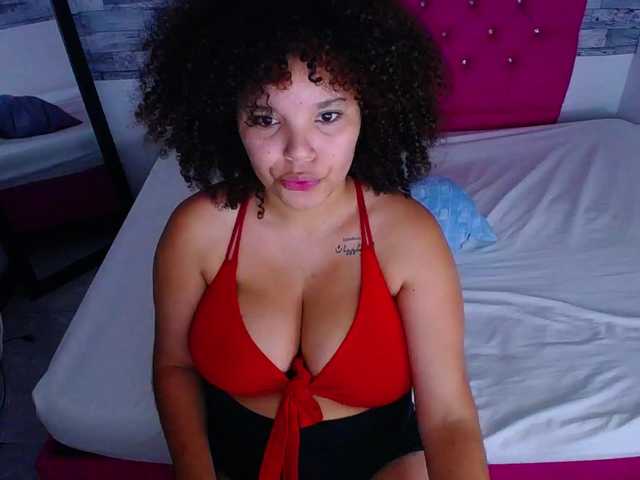 Bignaturalboobs's BongaCams show and profile